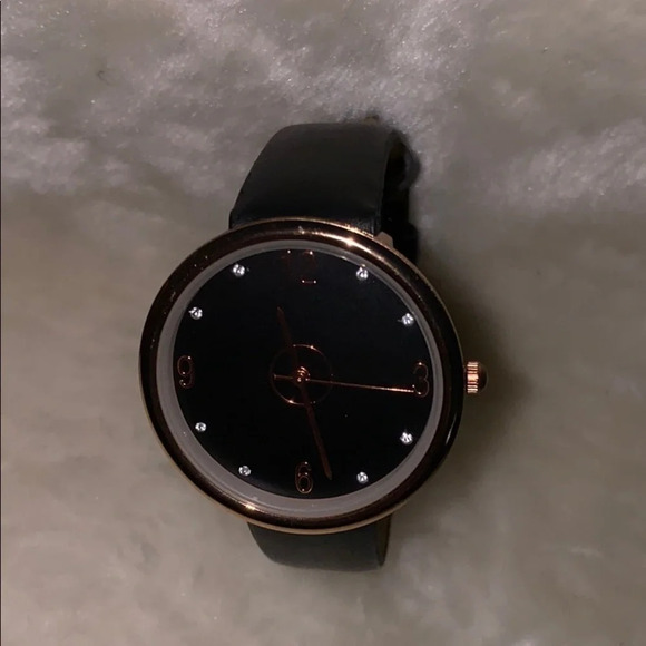 Black leather rose gold ladies watch - Picture 5 of 16